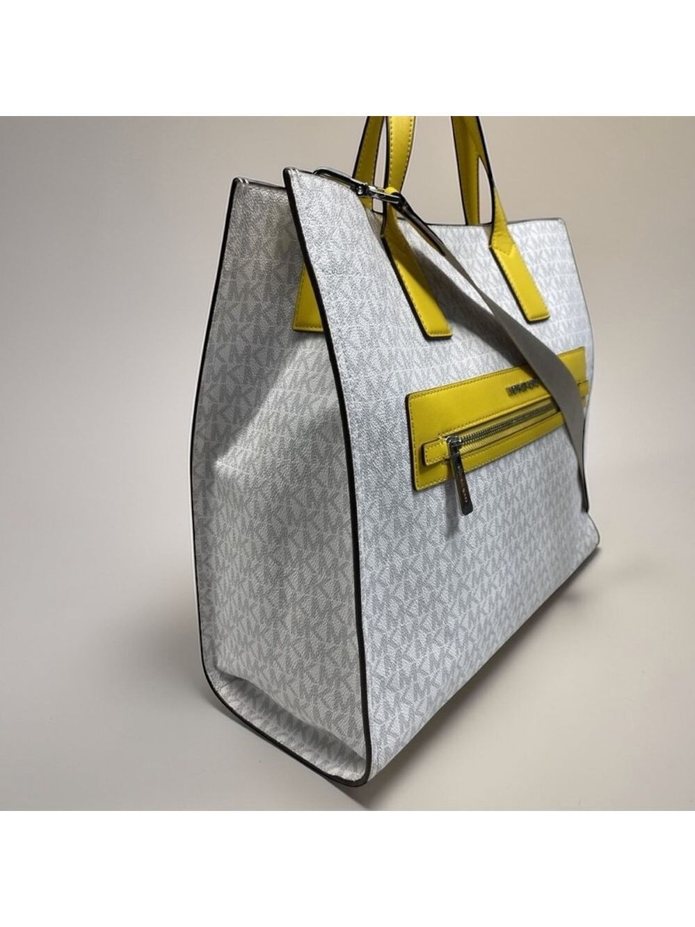 Michael Kors Kenly Large Signature Tote Bag White Yellow Citrus - Picture 6 of 12